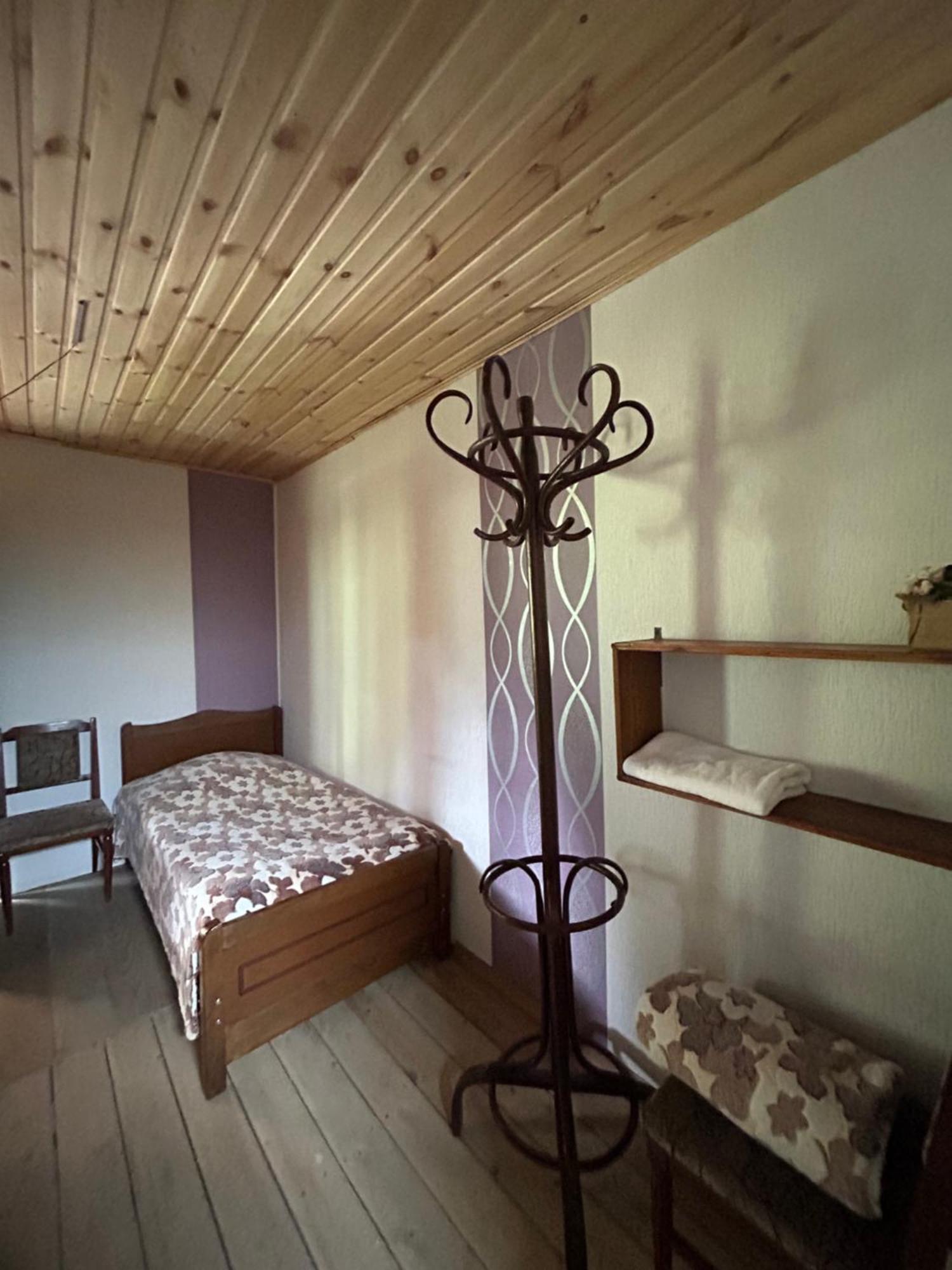 Shio's Stonehouse in Tusheti Hostel Buitenkant foto